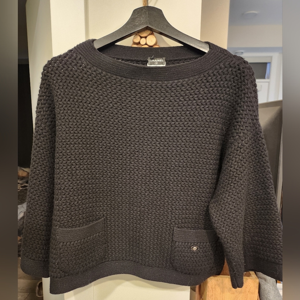 CHANEL cashmere sweater